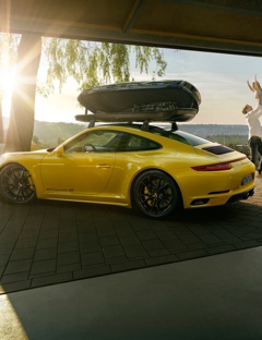 Yarış kutusu 320, siyah